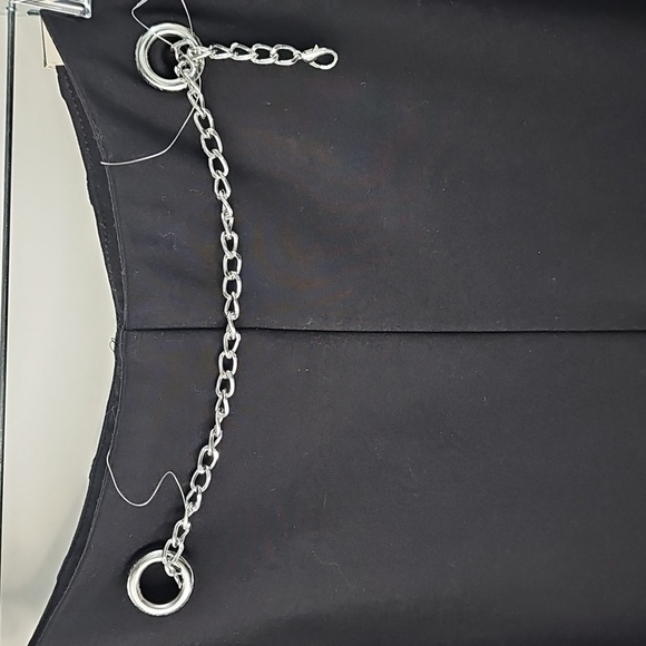 Nicole Miller Mid Rise Wide Leg Black Pullon Pants w Silver Chain Sz: Large - Picture 4 of 7